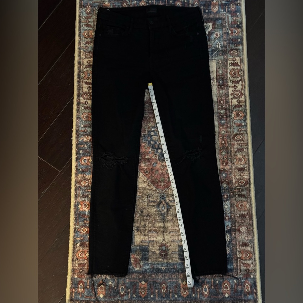 EUC WOMEN’S MOTHER LOOKER ANKLE FRAY BLACK GUILTY ASSIN SZ 28, NON-SMOKING HM.